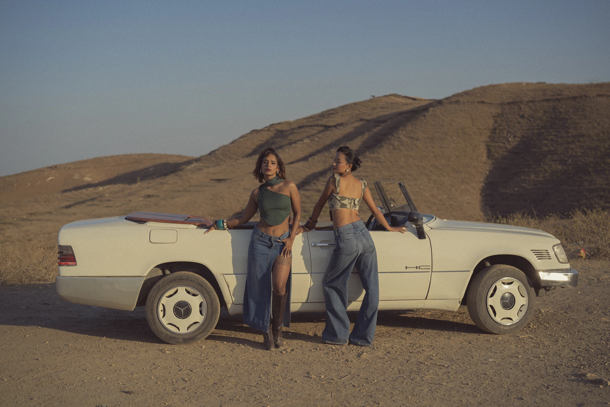 Desert Highway — EVOQUE EDITORIAL