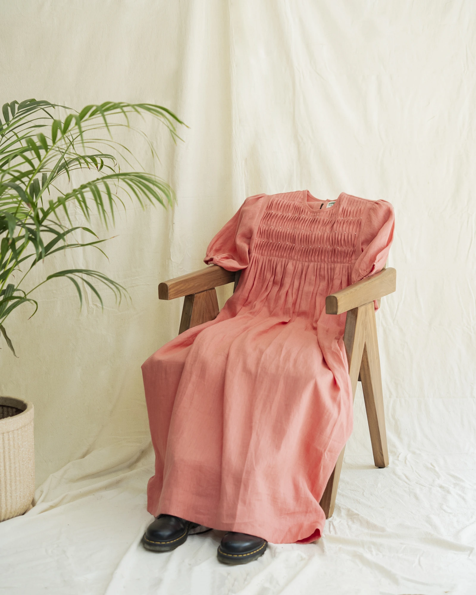 Rosewood Linen — ALTER NATIVE